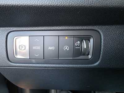 2026 Chevrolet Traverse, $52744. Photo 11