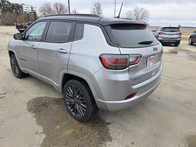 2022 Jeep Compass, $21995. Photo 7