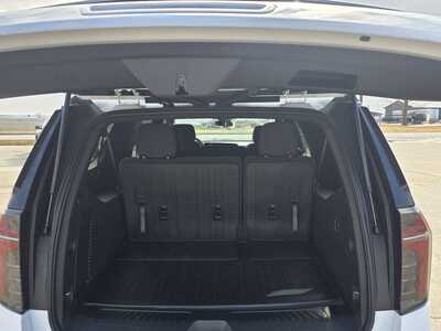 2026 Chevrolet Suburban, $70090. Photo 7