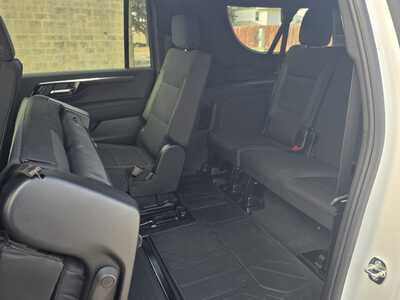 2026 Chevrolet Suburban, $70090. Photo 11