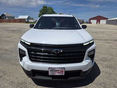 2026 Chevrolet Traverse, $49730. Photo 2