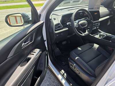 2026 Chevrolet Traverse, $49730. Photo 10