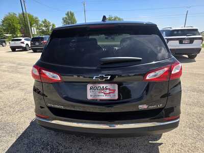 2021 Chevrolet Equinox, $15495. Photo 6