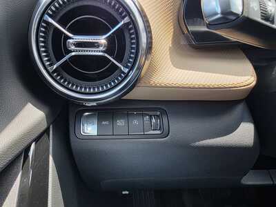 2026 Chevrolet Equinox, $40609. Photo 12