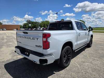 2026 Chevrolet 1500 Crew Cab, $81025. Photo 5