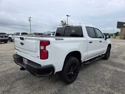 2025 Chevrolet 1500 Crew Cab, $43500. Photo 5