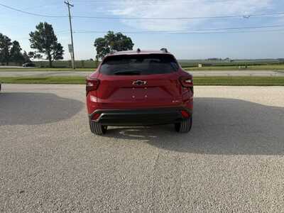 2026 Chevrolet Trax, $28885. Photo 4