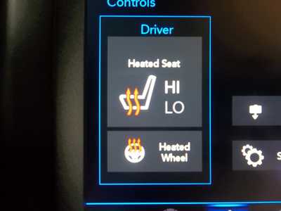 2021 Jeep Cherokee, $25990. Photo 10
