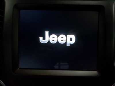 2021 Jeep Cherokee, $25990. Photo 8