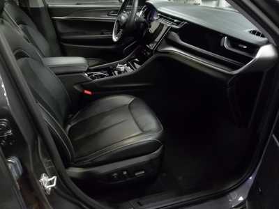 2022 Jeep Grand Cherokee, $31990. Photo 4