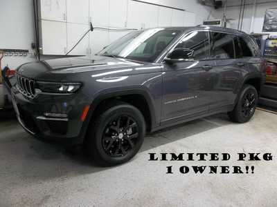 2022 Jeep Grand Cherokee, $31990. Photo 1