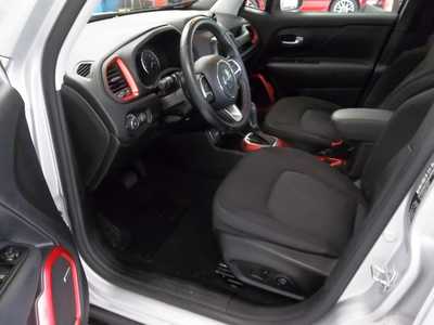2020 Jeep Renegade, $17990. Photo 3