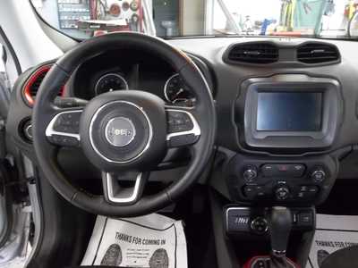 2020 Jeep Renegade, $17990. Photo 7