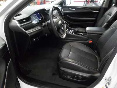 2022 Jeep Grand Cherokee, $34990. Photo 3