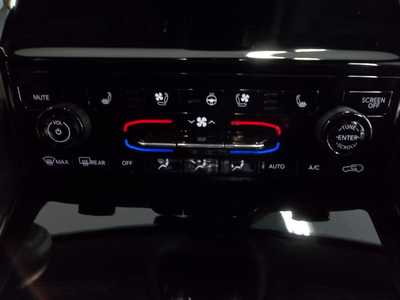 2022 Jeep Grand Cherokee, $34990. Photo 8