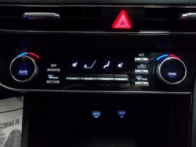 2023 Hyundai Sonata, $19990. Photo 8