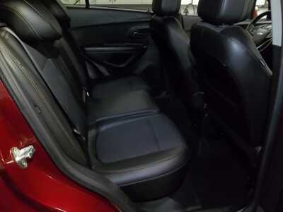 2022 Chevrolet Trax, $17990. Photo 6