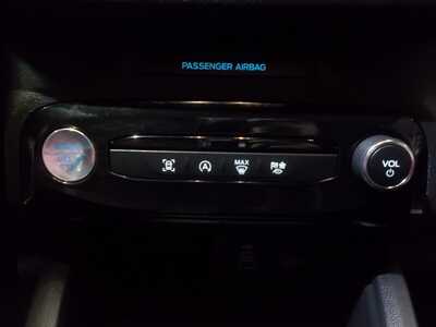 2024 Ford Escape, $22990. Photo 8