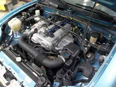 2001 Mazda Miata, $11990. Photo 11