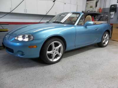 2001 Mazda Miata, $11990. Photo 1