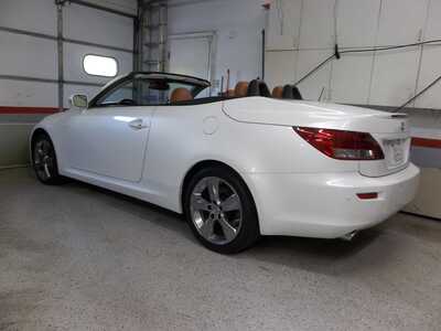 2011 Lexus IS Series, $19990. Photo 2
