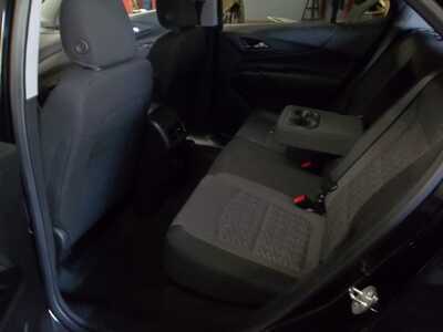 2023 Chevrolet Equinox, $23990. Photo 5