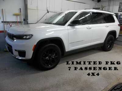2022 Jeep Grand Cherokee L, $29990. Photo 1
