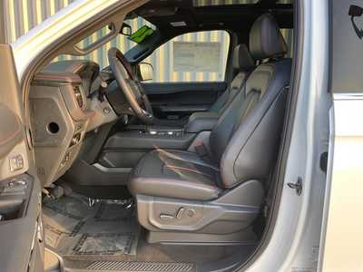 2024 Ford Expedition, $82872. Photo 9