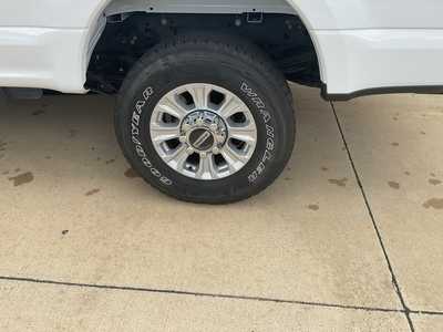 2022 Ford F350 Reg Cab, $57950. Photo 6