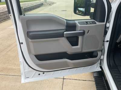 2022 Ford F350 Reg Cab, $57950. Photo 7
