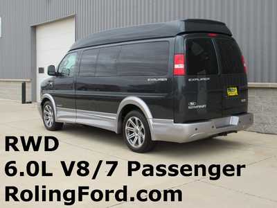 2018 GMC Van,Passenger, $57599. Photo 3