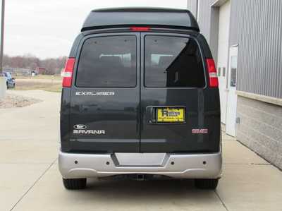 2018 GMC Van,Passenger, $57599. Photo 5