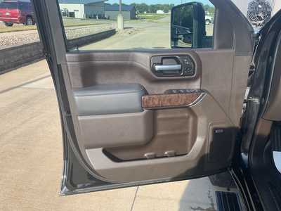 2021 GMC 3500 Crew Cab, $46599. Photo 7