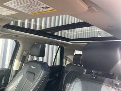 2021 Ford Expedition, $49999. Photo 10