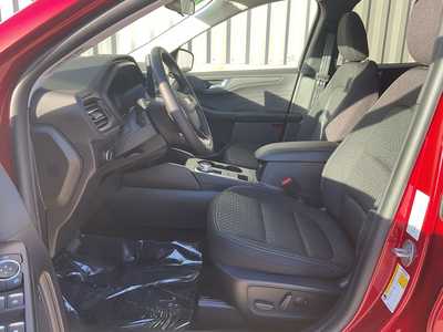 2025 Ford Escape, $33218. Photo 8