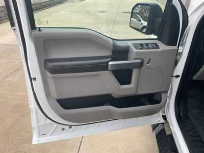 2020 Ford F150 Crew Cab, $30339. Photo 7
