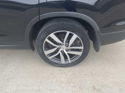 2016 Honda Pilot, $17999. Photo 6