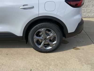 2025 Ford Escape, $37287. Photo 6