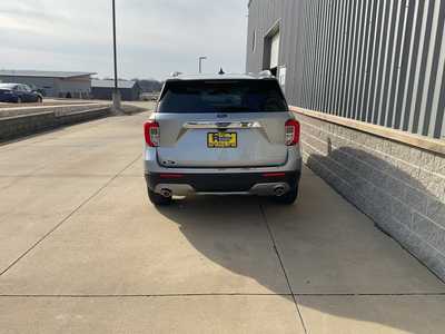 2022 Ford Explorer, $29569. Photo 5