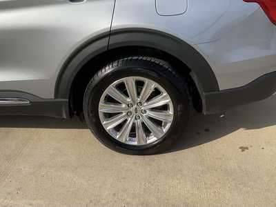 2022 Ford Explorer, $29569. Photo 6