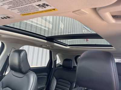 2022 Ford Edge, $29950. Photo 10
