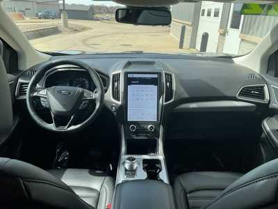 2022 Ford Edge, $29950. Photo 11