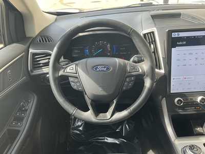 2022 Ford Edge, $29950. Photo 12