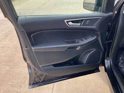2024 Ford Edge, $30958. Photo 7