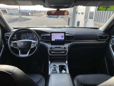 2023 Ford Explorer, $34660. Photo 10