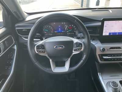 2023 Ford Explorer, $34660. Photo 11