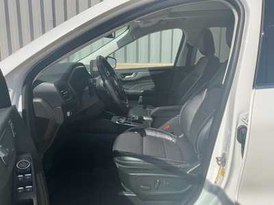 2022 Ford Escape, $22459. Photo 8