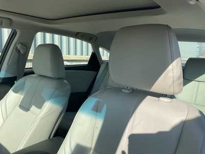 2018 Toyota Avalon, $21999. Photo 9