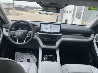 2025 Ford Explorer, $56544. Photo 8