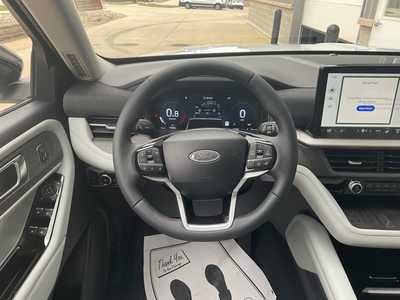 2025 Ford Explorer, $56544. Photo 9